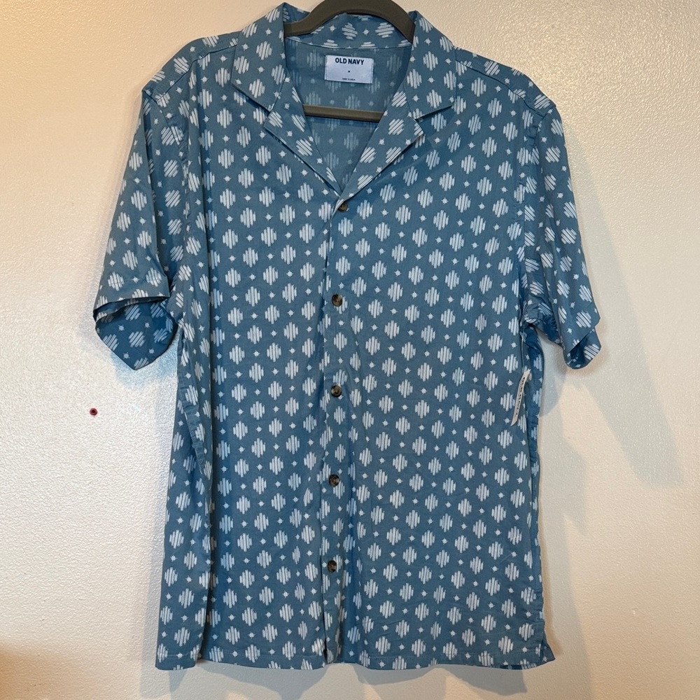 Old Navy Men's Short Sleeve Button Up Shirt Blue Geometric Print Size Medium